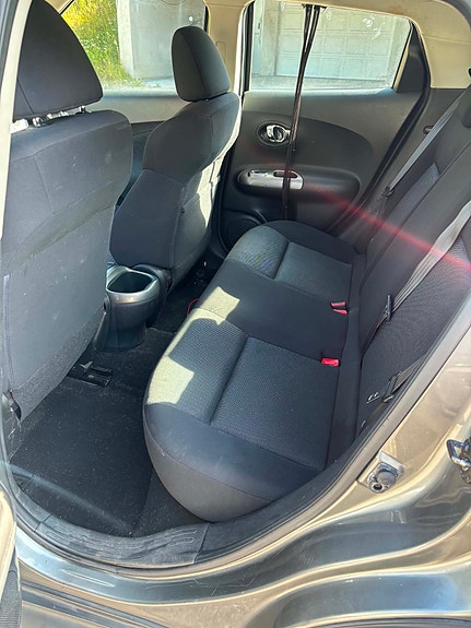 Nissan Juke 9 of 14