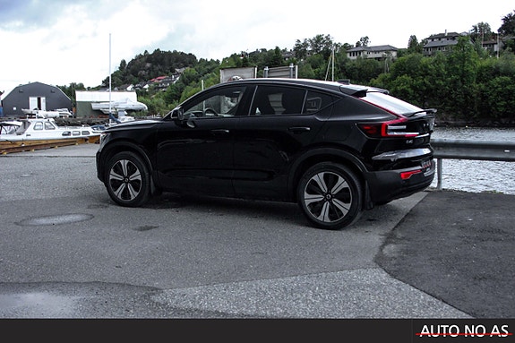 Volvo C40 4 of 30