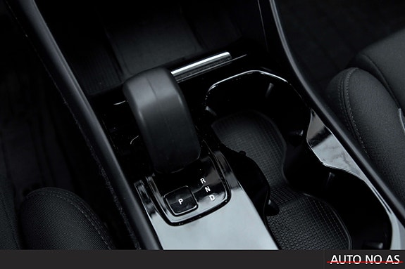 Volvo C40 23 of 30