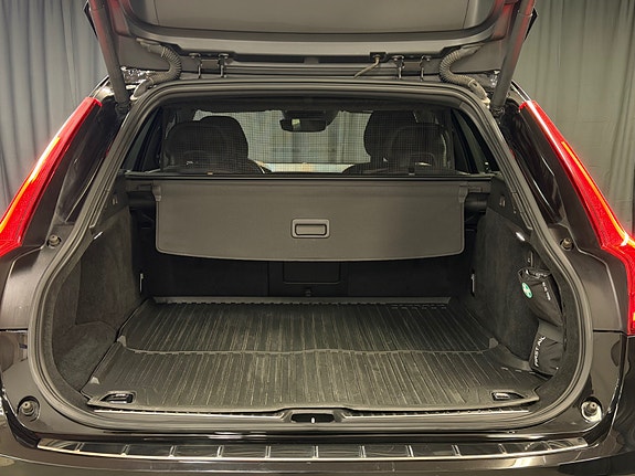 Volvo V90 11 of 30