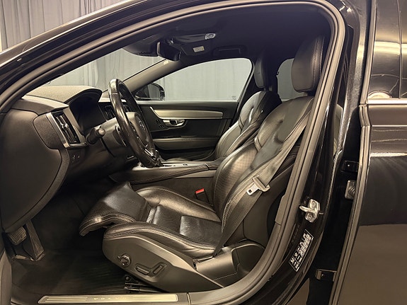 Volvo V90 18 of 30