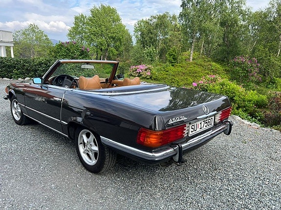 Mercedes-Benz SL450 3 of 5