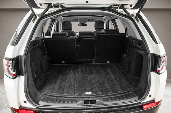 Land Rover Discovery Sport 8 of 30