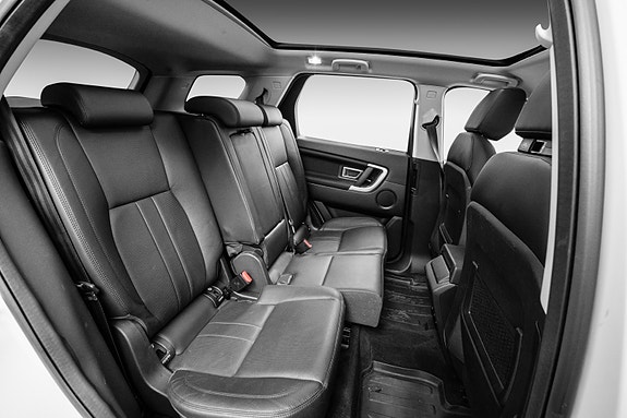 Land Rover Discovery Sport 19 of 30