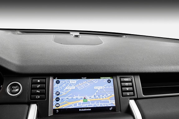 Land Rover Discovery Sport 26 of 30