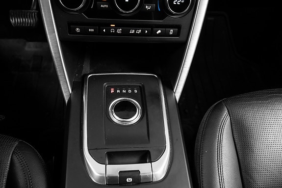 Land Rover Discovery Sport 23 of 30