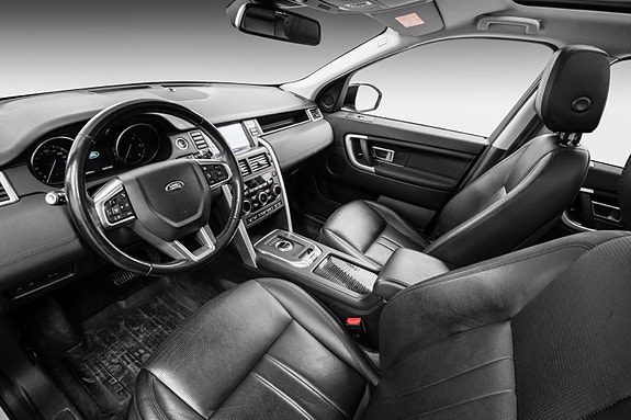 Land Rover Discovery Sport 10 of 30