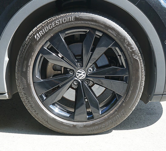 Volkswagen ID.4 GTX 13 of 30