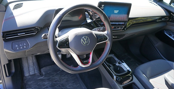 Volkswagen ID.4 GTX 19 of 30