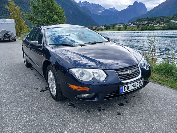 Chrysler 300M 2 of 5