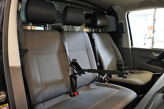 Volkswagen Transporter 30 of 30
