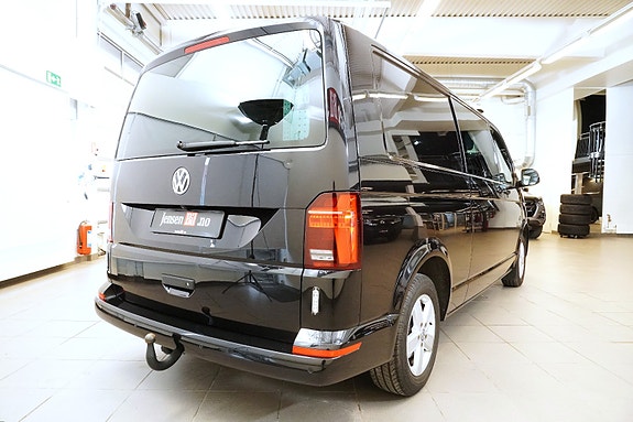 Volkswagen Transporter 10 of 30
