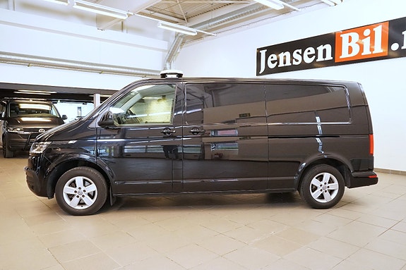 Volkswagen Transporter 12 of 30