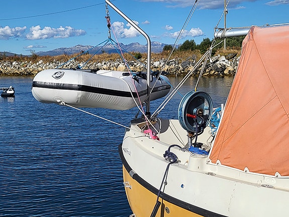 Viksund 27 Columbi – med seilføring rigget for fritidsfiske og turer 3 of 5