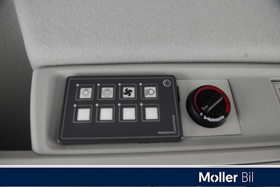 Volkswagen Crafter 18 of 30
