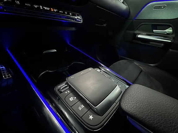 Mercedes-Benz B250 e 24 of 30