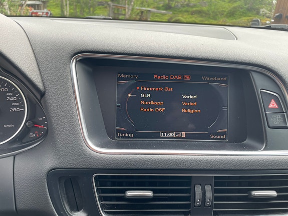 Audi Q5 10 of 18