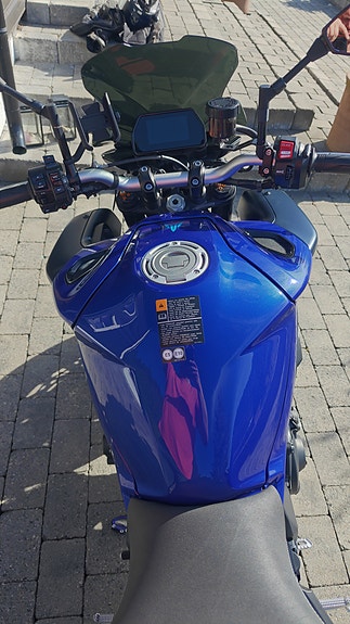 Yamaha MT-10 5 of 10