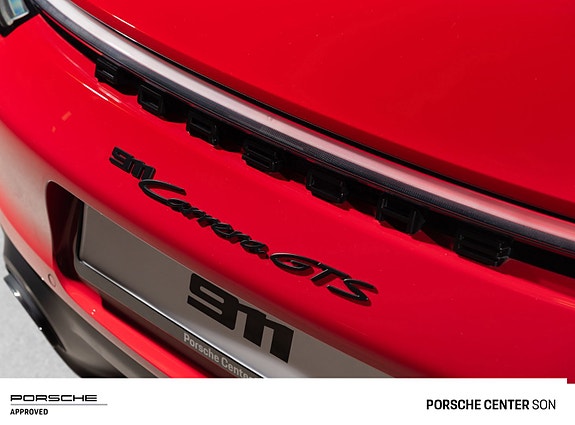 Porsche 911 20 of 30