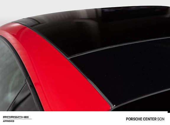 Porsche 911 21 of 30