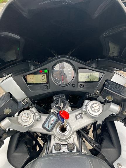 Honda VFR 800 7 of 12