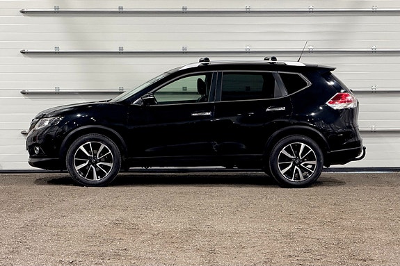 Nissan X-Trail 4 of 5