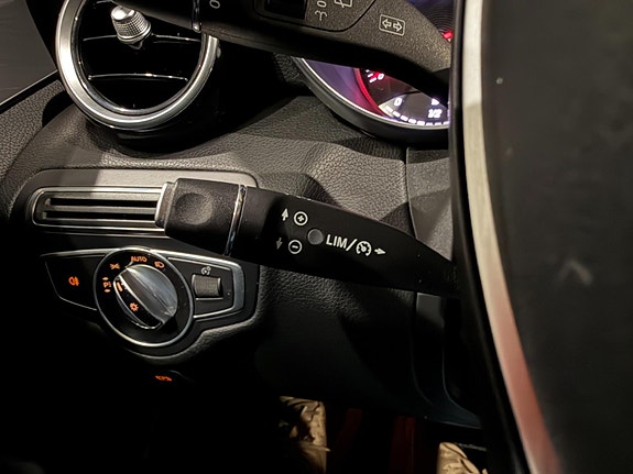 Mercedes-Benz C200 d 19 of 28