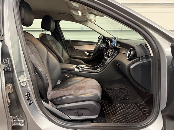 Mercedes-Benz C200 d 9 of 28