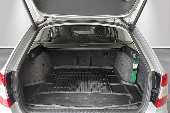 Skoda Octavia Scout 5 of 5