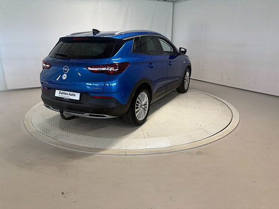 Opel Grandland X 3 of 5