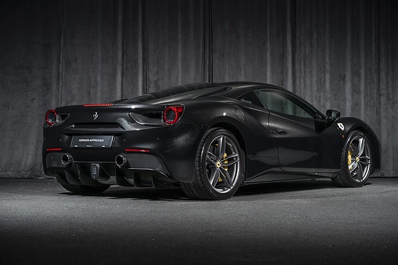 Ferrari 488 GTB 5 of 5
