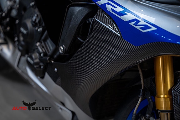 Yamaha YZF-R1M 7 of 23
