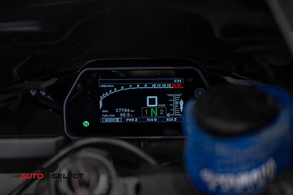Yamaha YZF-R1M 22 of 23
