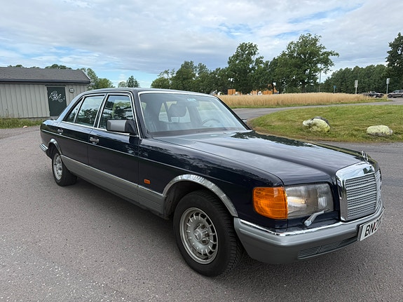 Mercedes-Benz 500 SEL 9 of 30