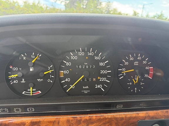 Mercedes-Benz 500 SEL 12 of 30
