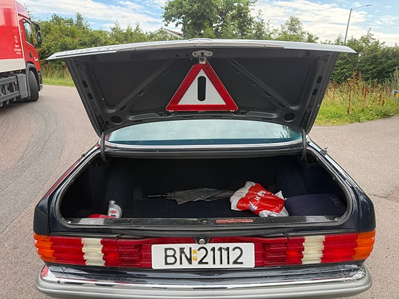 Mercedes-Benz 500 SEL 20 of 30