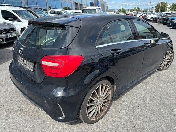 Mercedes-Benz A200 5 of 5
