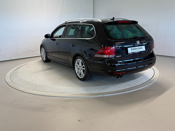 Volkswagen Golf VI 4 of 5
