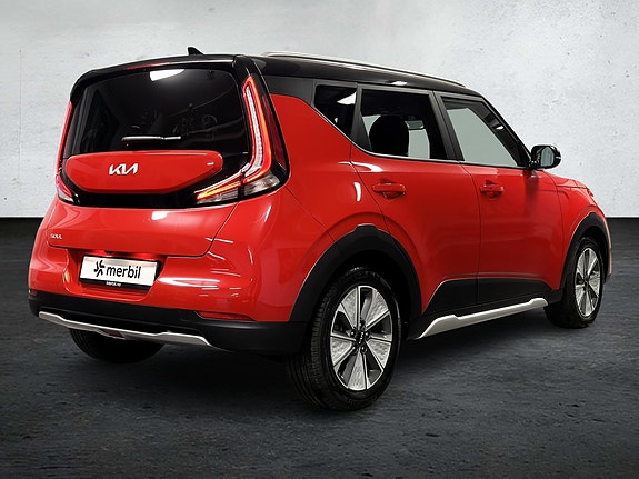 Kia e-Soul 4 of 5