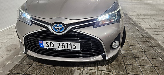 Toyota Yaris 20 of 21