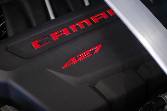 Chevrolet Camaro 14 of 30