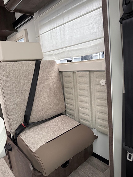 Benimar T468 Premium interiør / 180 HK / 8-trinn automat / ISOFIXx2 9 of 30