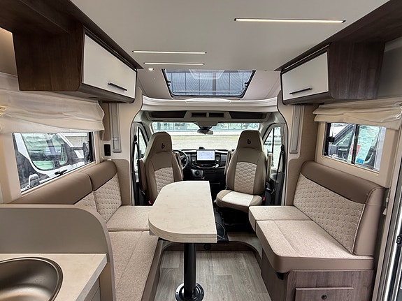 Benimar T468 Premium interiør / 180 HK / 8-trinn automat / ISOFIXx2 2 of 30