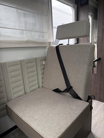 Benimar T468 Premium interiør / 180 HK / 8-trinn automat / ISOFIXx2 10 of 30