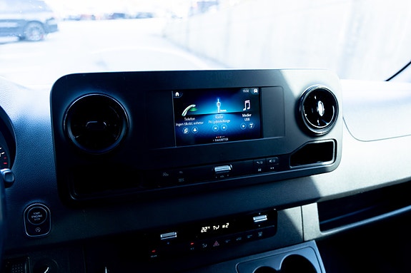 Mercedes-Benz Sprinter 16 of 20