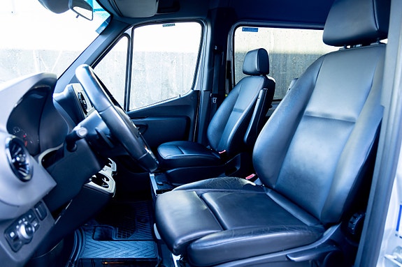 Mercedes-Benz Sprinter 5 of 20