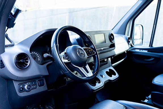 Mercedes-Benz Sprinter 6 of 20