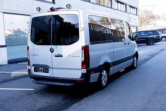 Mercedes-Benz Sprinter 3 of 20