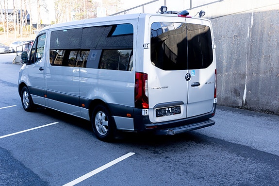 Mercedes-Benz Sprinter 2 of 20