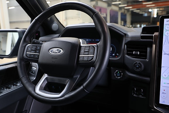 Ford F-150 18 of 30